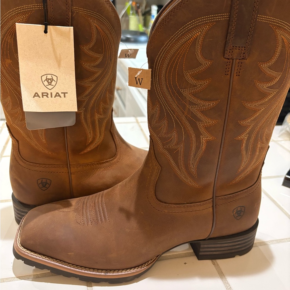 Ariat Tan Leather Boots NEVER WORN